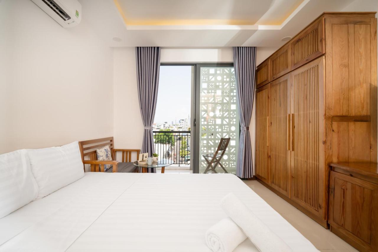 Carol Homestay & Apartment Da Nang 4 Екстериор снимка